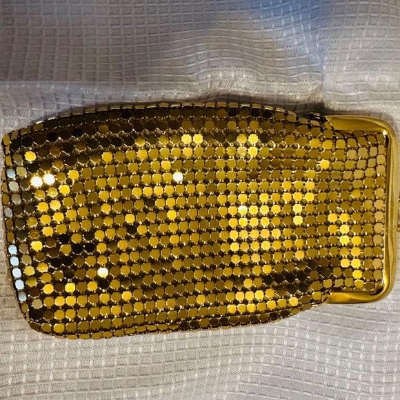 VINTAGE Whiting and Davis clutch - Picture 2 of 3